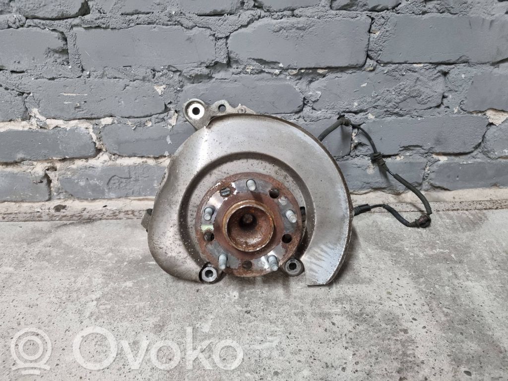 Chrysler Pacifica Aizmugurē riteņa rumbas vārpstas šarnīrs (stupica, capfa) 