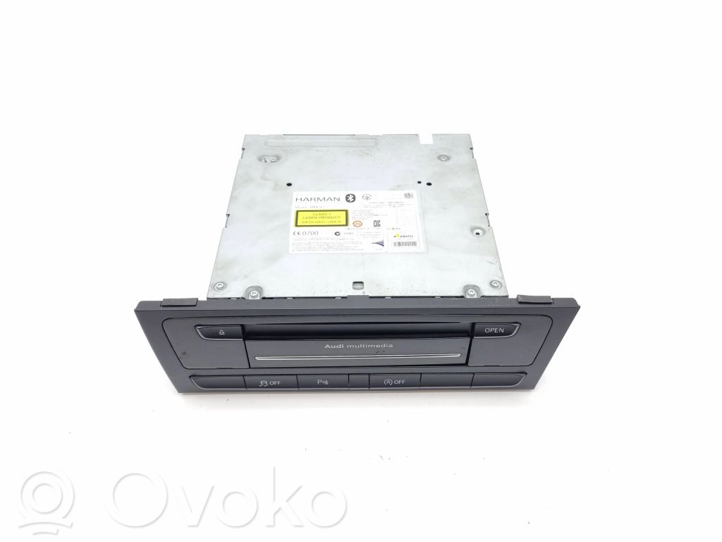Panel / Radioodtwarzacz CD/DVD/GPS   8R2035666H,2594668,7512454