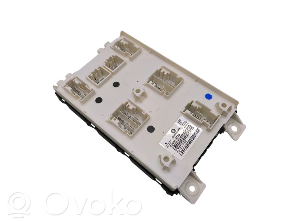 Chrysler Pacifica Modul de control caroserie central 