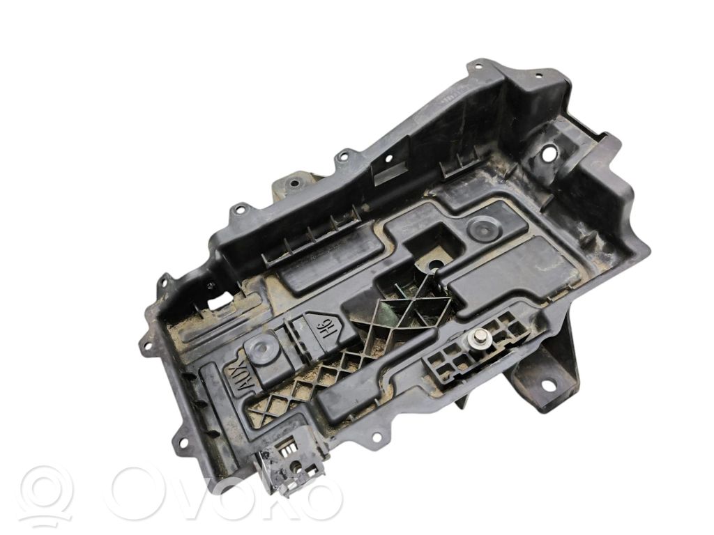 Chrysler Pacifica Batteriegestell 