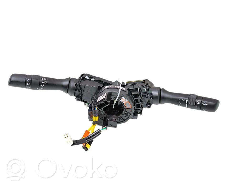 Subaru Forester SK Wiper turn signal indicator stalk/switch 