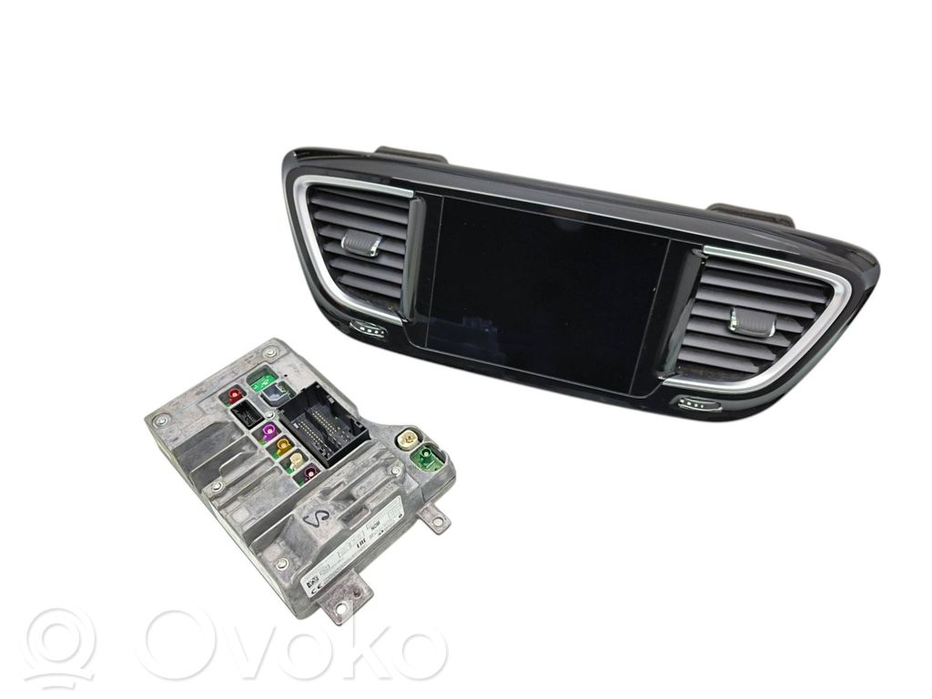 Chrysler Pacifica Screen/display/small screen 