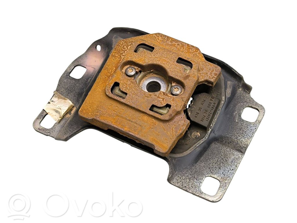 Ford Kuga II Gearbox mount 
