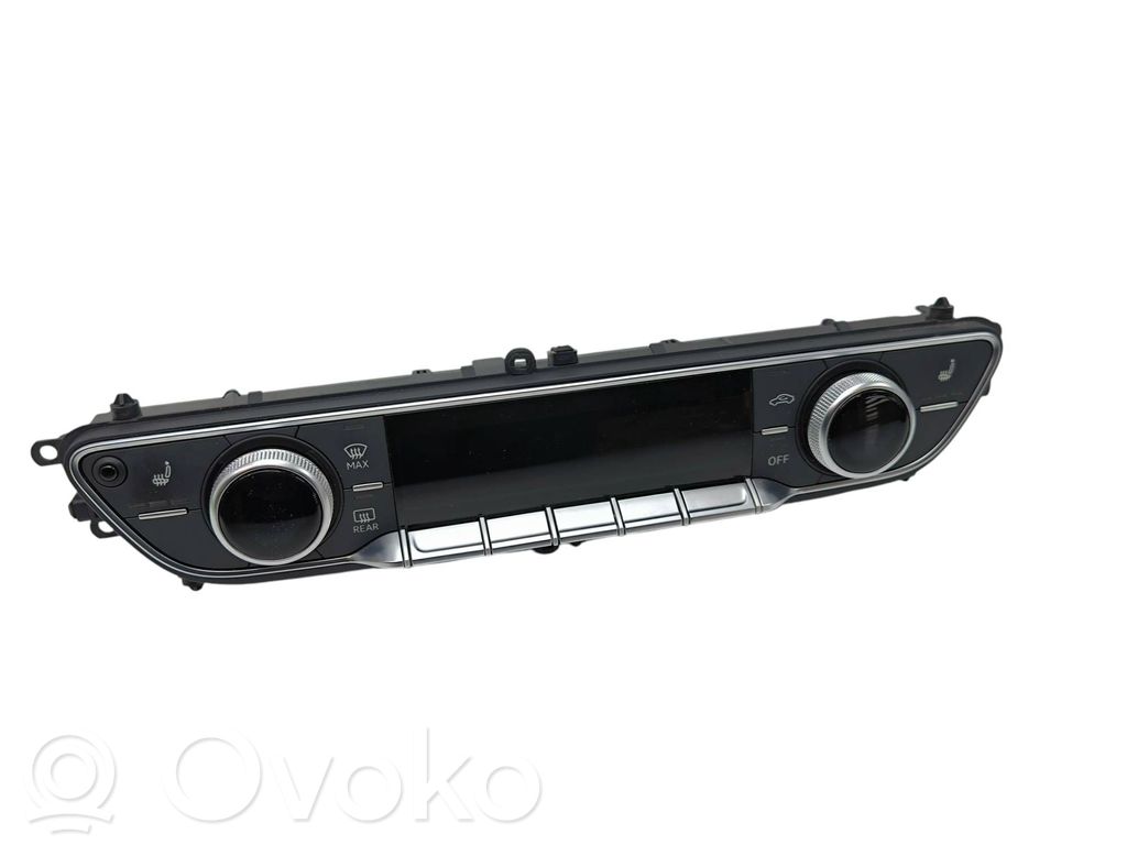 Climate control unit   8W0820043BJ