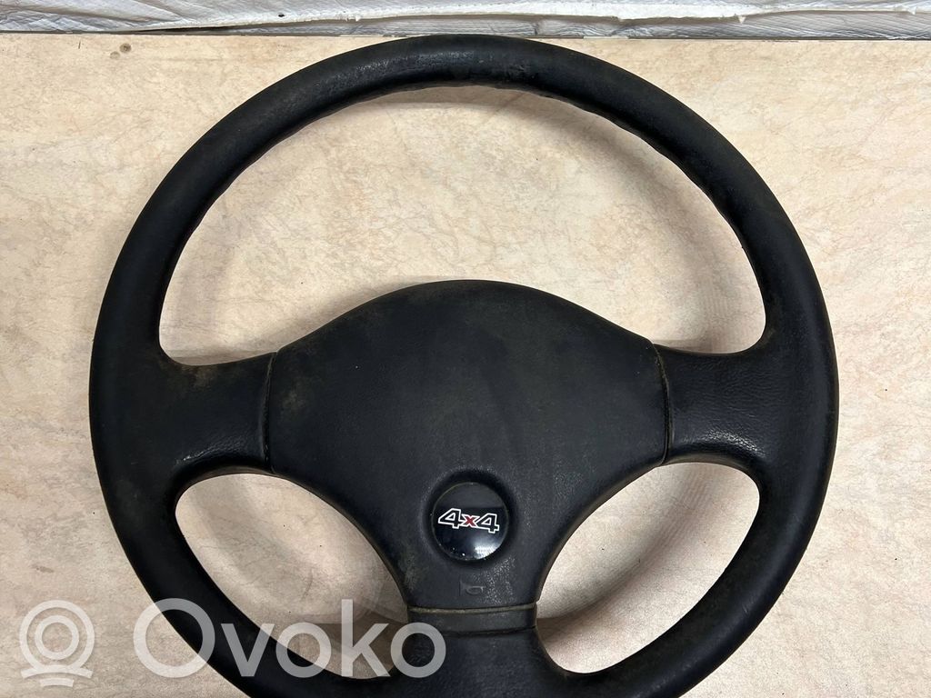 Ohjauspyörä   90251692