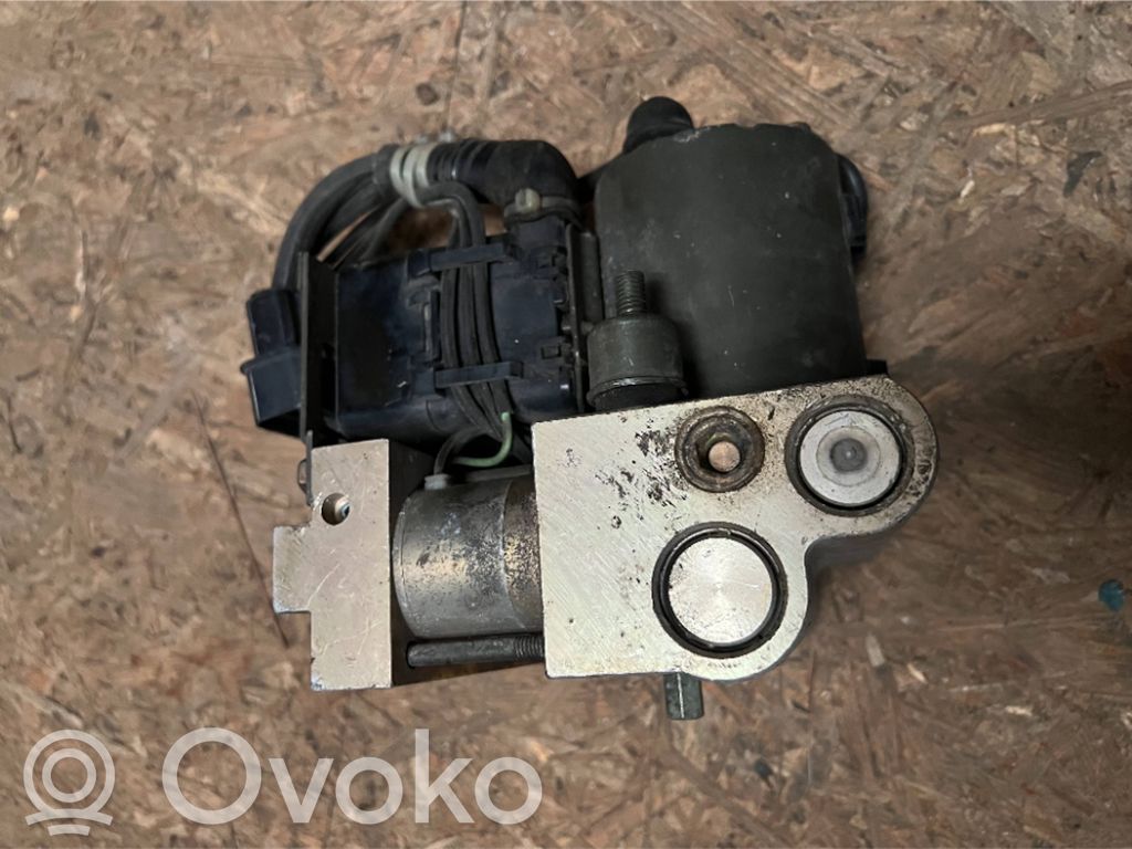 Mitsubishi Pajero Pompa ABS 