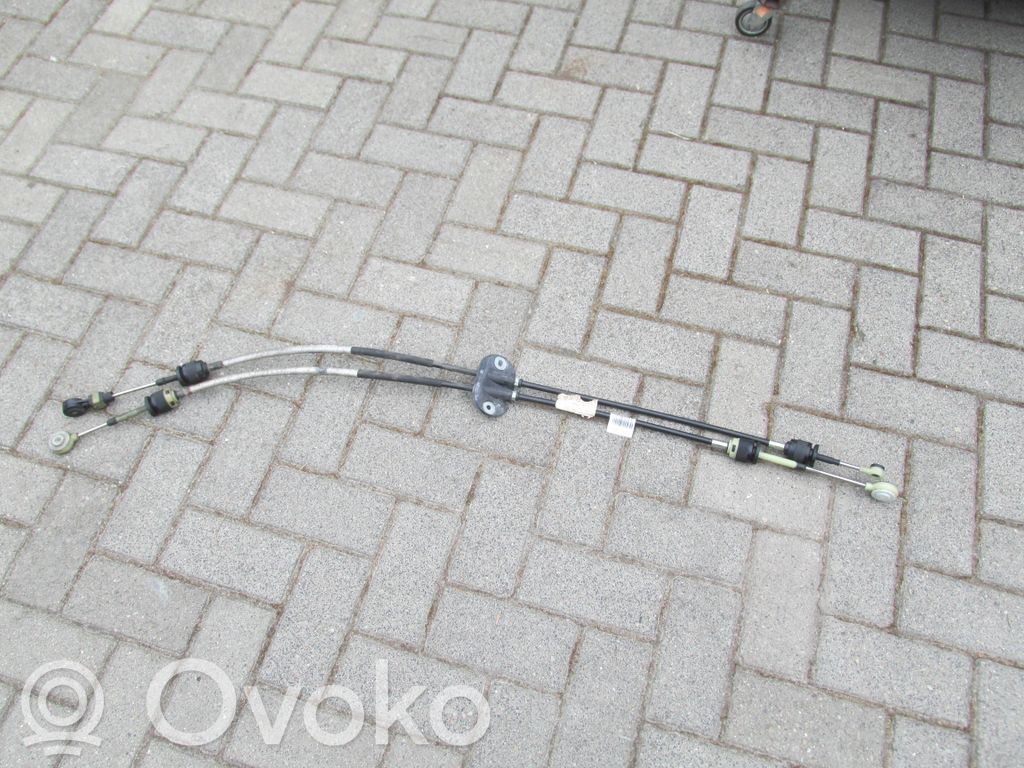 Gear shift cable linkage   DV6R7E395SC