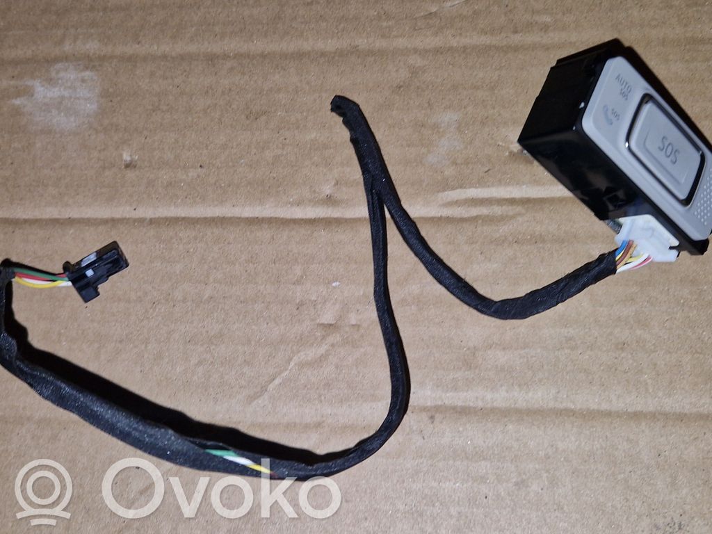 Dacia Spring botón SOS 