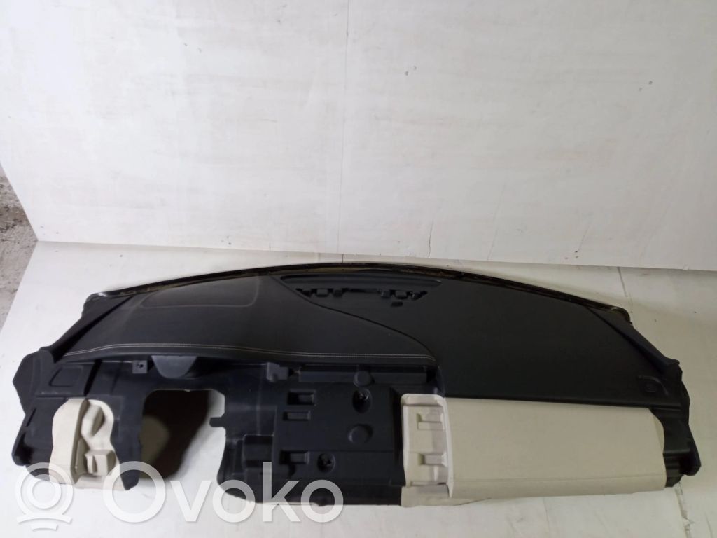 Jaguar E-Pace Panelė 
