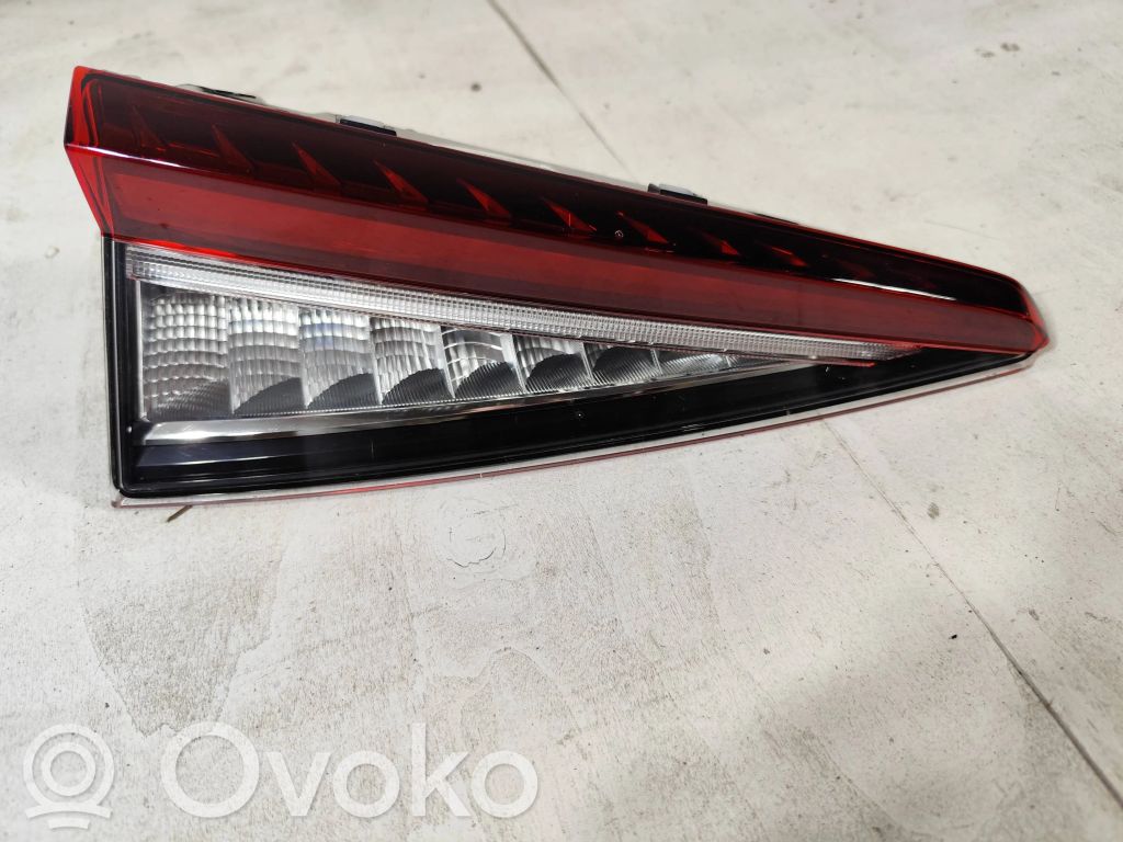 Skoda Enyaq iV Lampa tylna 
