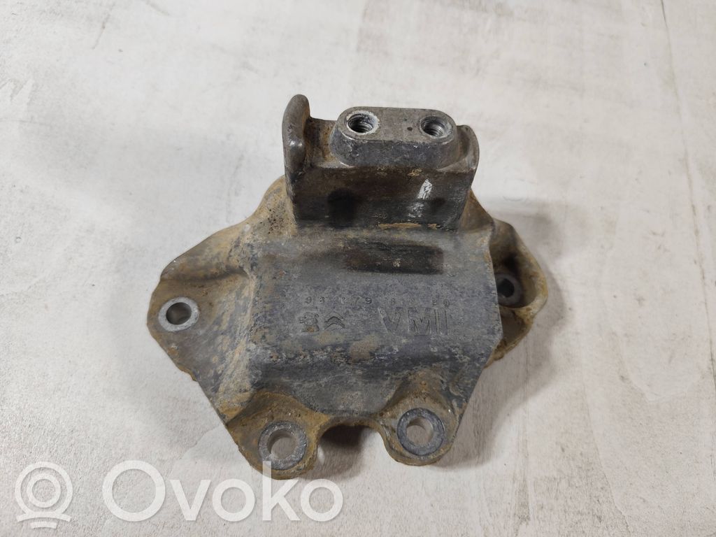 Citroen C4 II Picasso Gearbox mounting bracket 