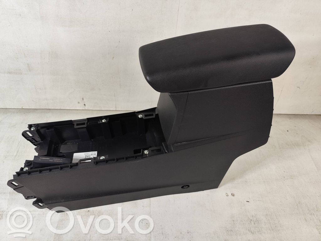 Renault Captur II Centrālā konsole 