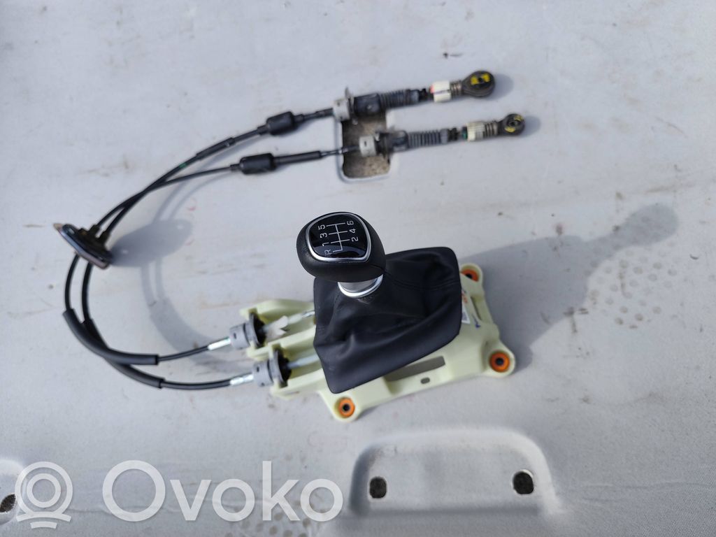 Hyundai i20 (BC3 BI3) Drążek zmiany biegów 