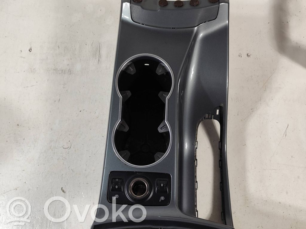 Ford C-MAX II Center console 