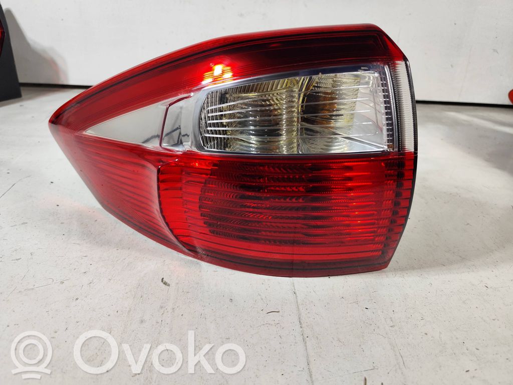 Ford C-MAX II Takavalot 