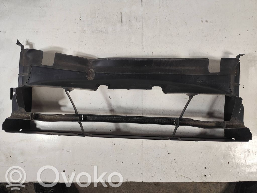 BMW 1 F20 F21 Wlot / Kanał powietrza intercoolera 