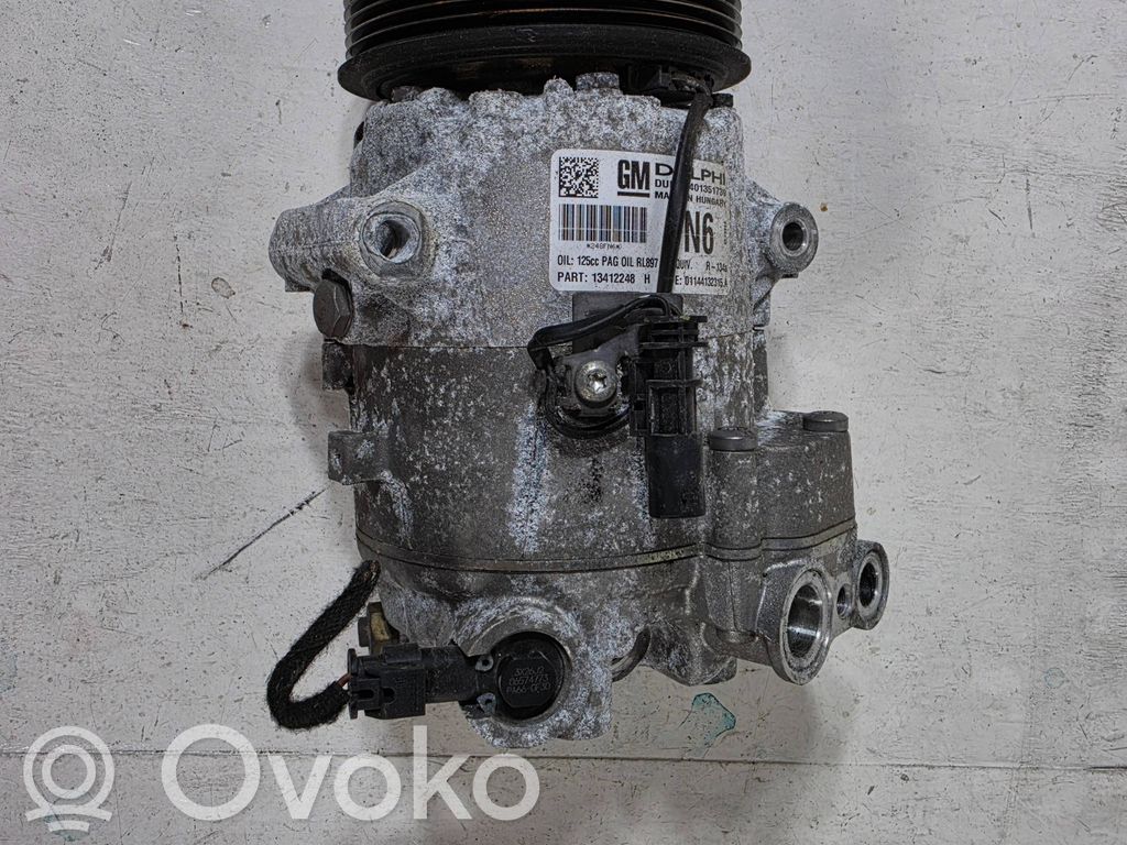 Opel Astra J Klimakompressor Pumpe 