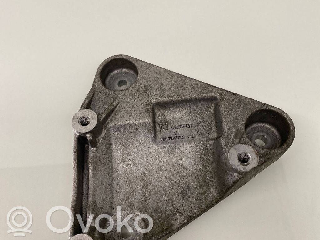 Opel Mokka X A/C compressor mount bracket 