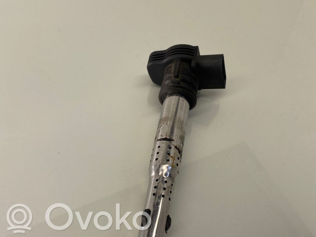 Audi A3 S3 8P Cewka zapłonowa wysokiego napięcia 