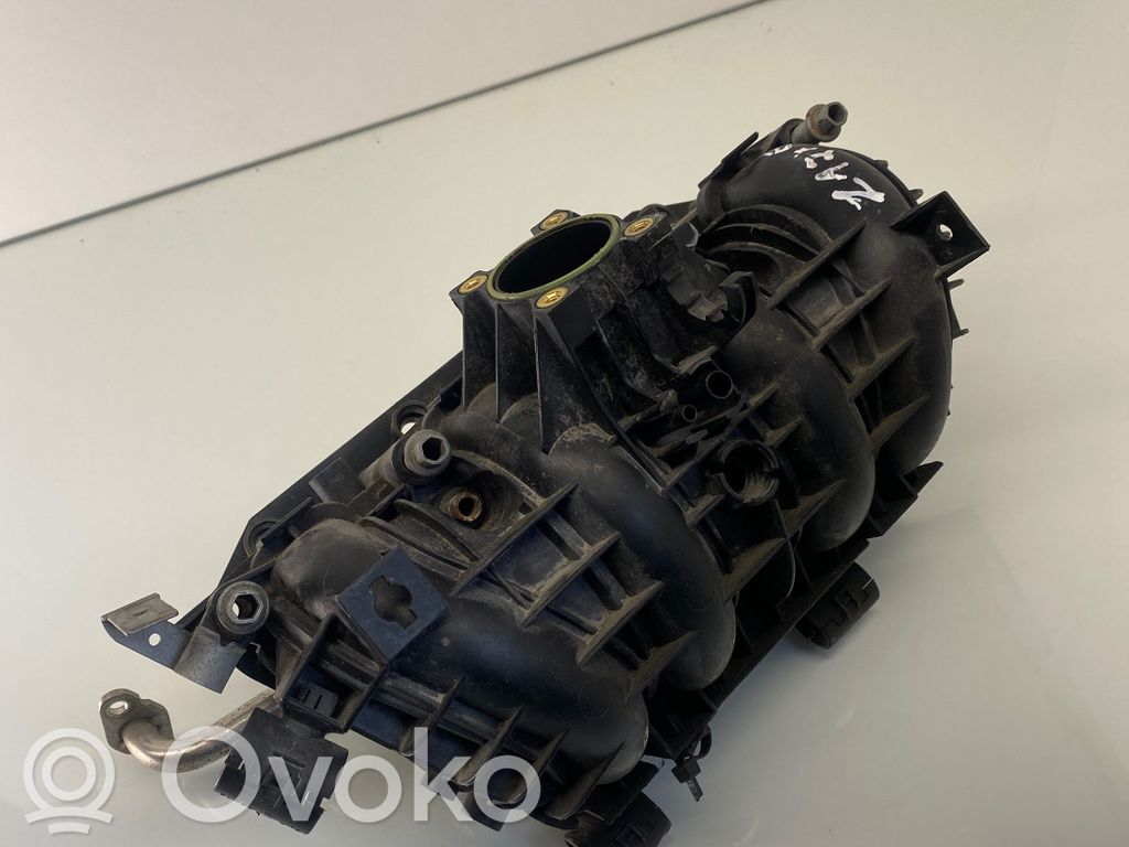 Opel Corsa C Intake manifold 