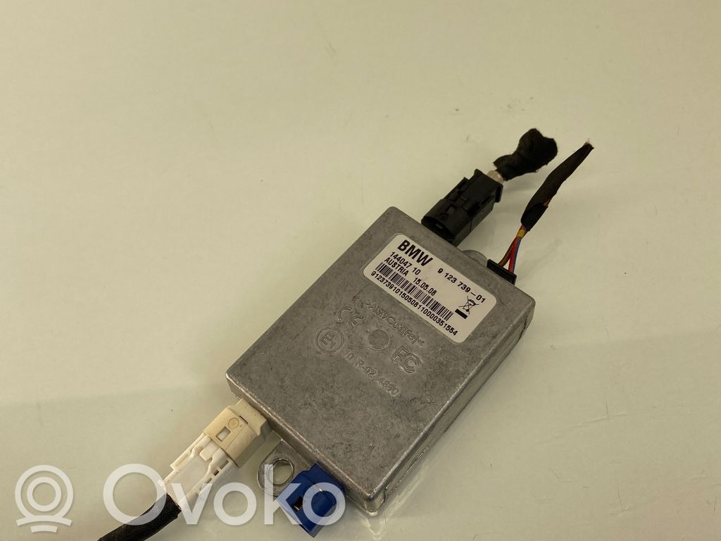 BMW 5 E60 E61 Antenos valdymo blokas 
