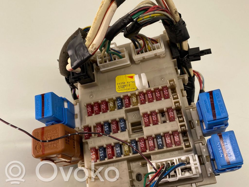 Nissan Almera N16 Fuse box set 