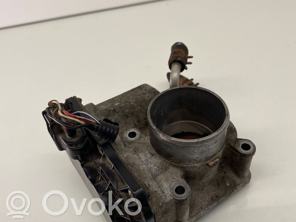 Toyota Corolla E120 E130 Дроссельная заслонка 
