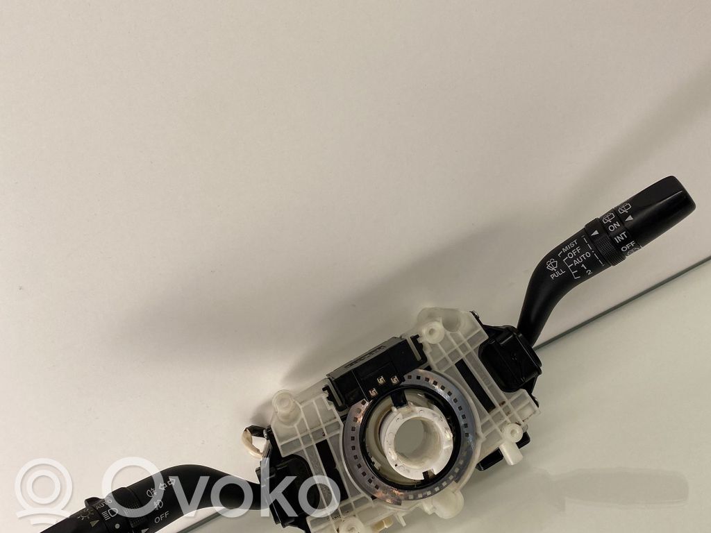 Mazda 6 Wiper turn signal indicator stalk/switch 