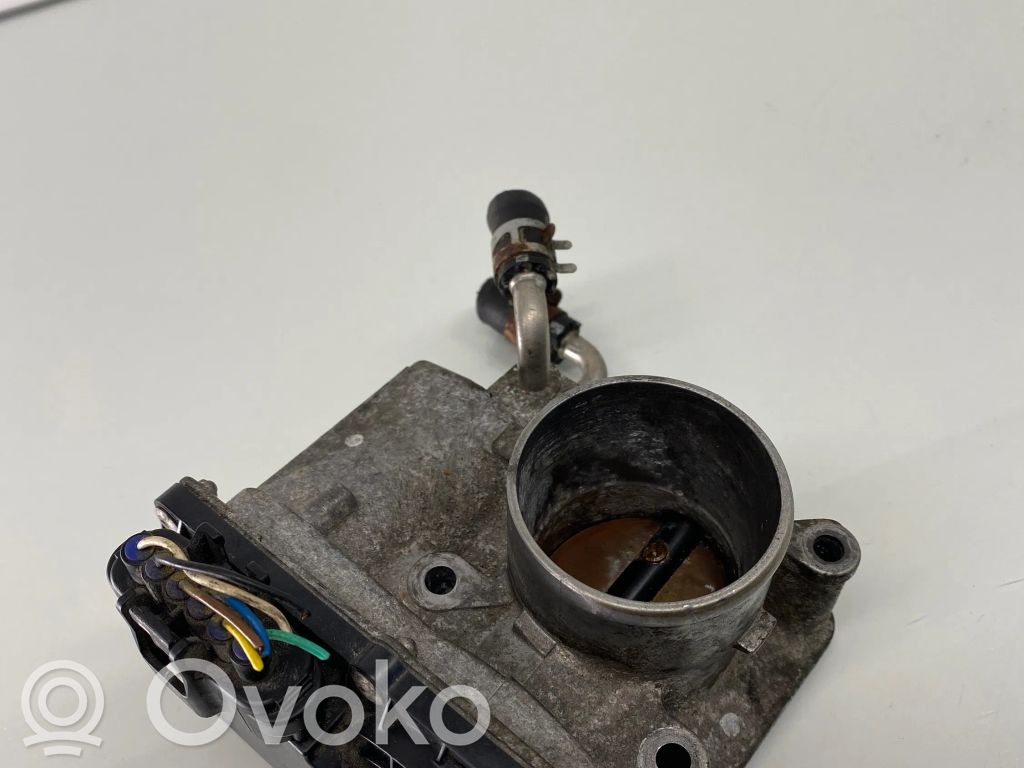 Toyota Corolla E120 E130 Дроссельная заслонка 