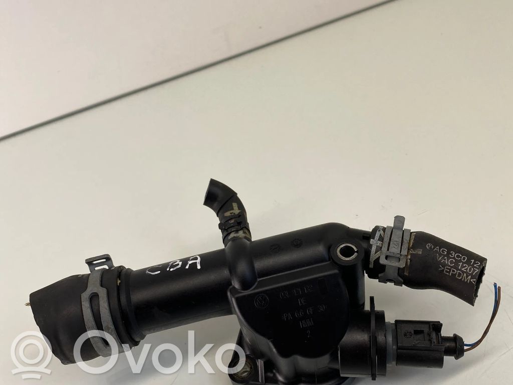 Volkswagen PASSAT B6 Thermostat/thermostat housing 