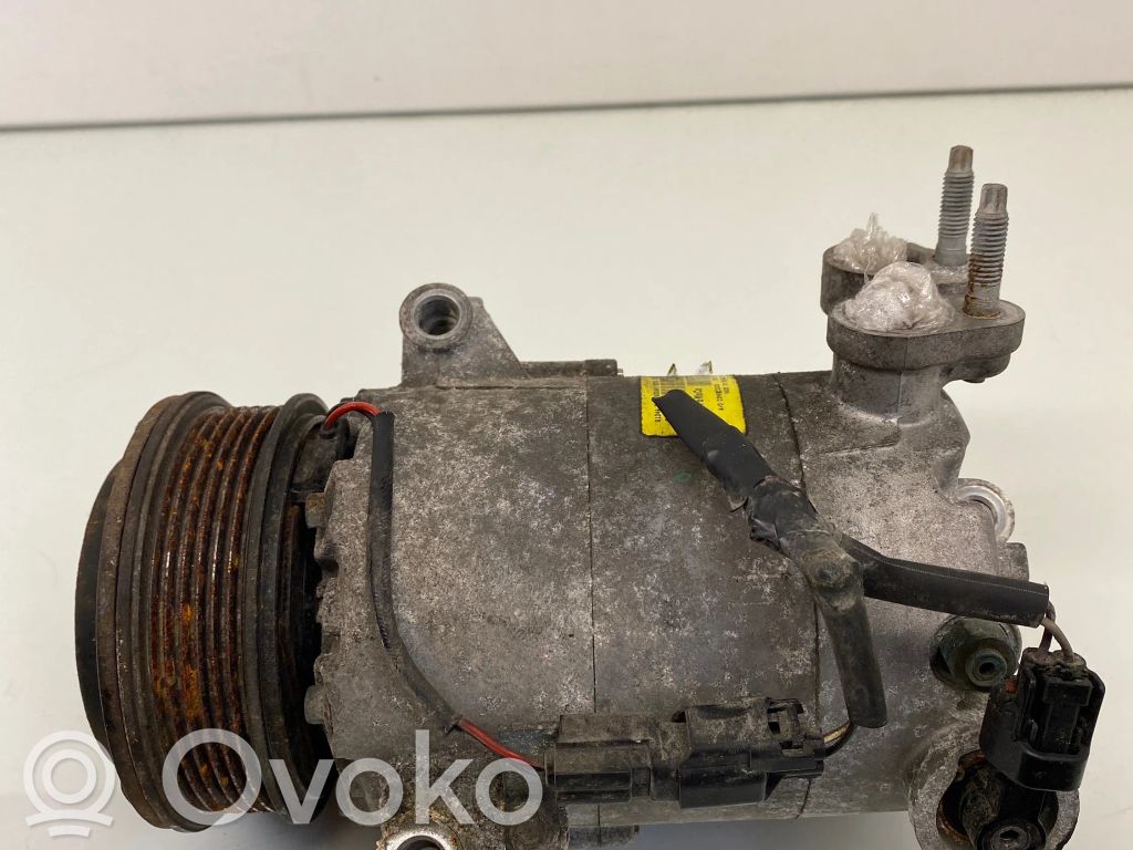 Ford Focus Air conditioning (A/C) compressor (pump) 