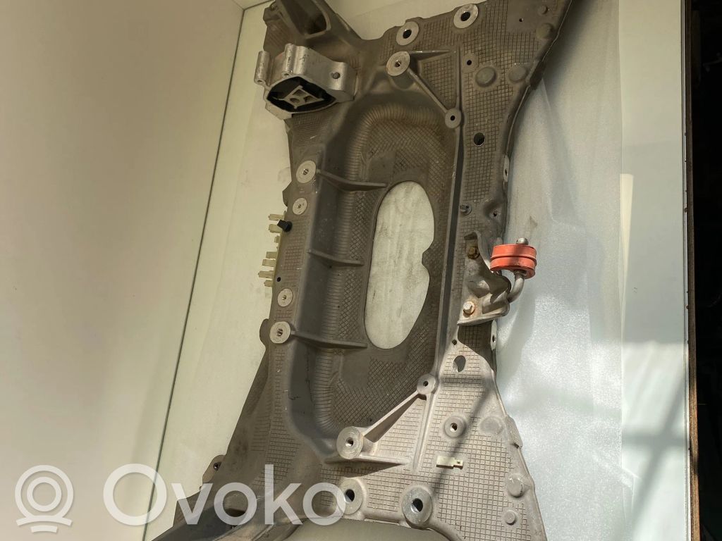 Land Rover Evoque II Front subframe 