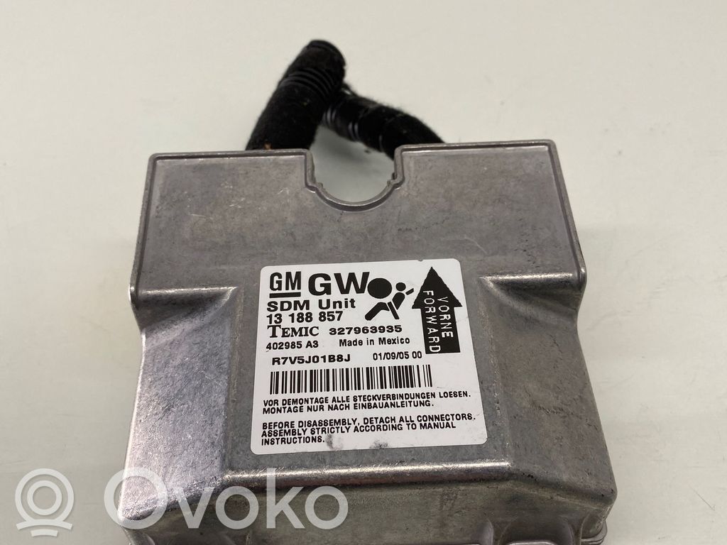 Opel Astra H Airbag control unit/module 