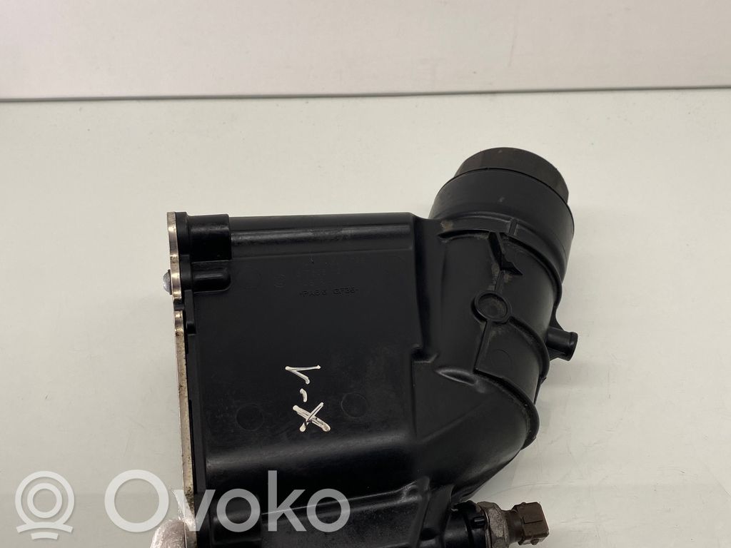 BMW X1 E84 Oil filter mounting bracket 