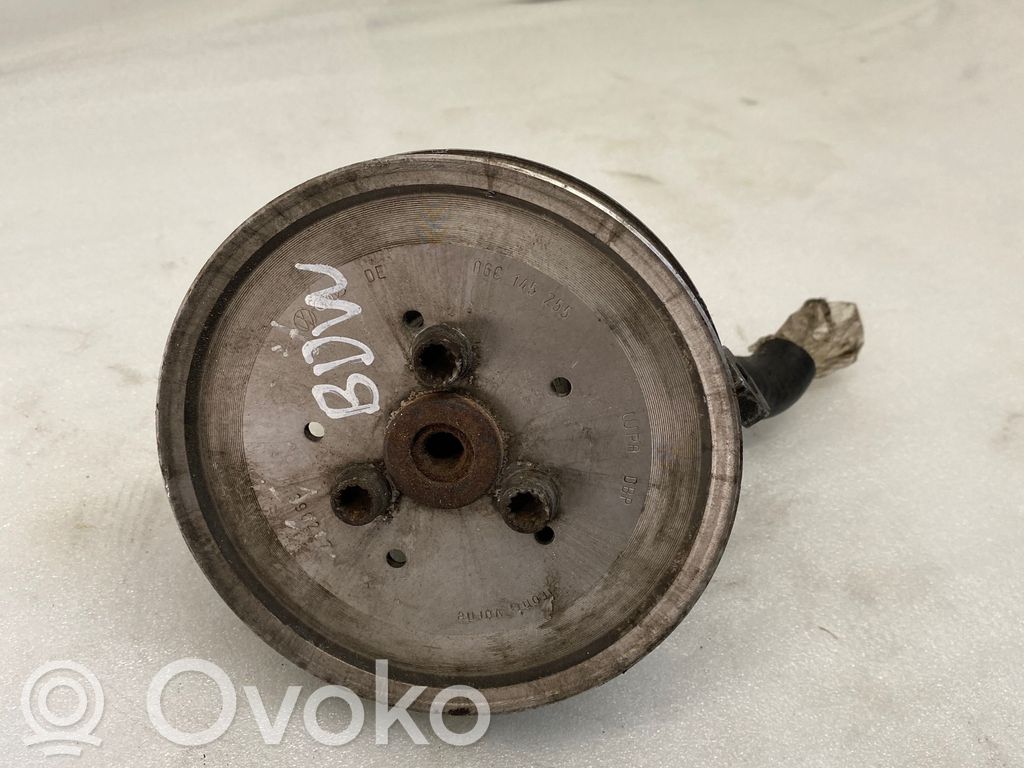Audi A6 S6 C6 4F Ohjaustehostimen pumppu 