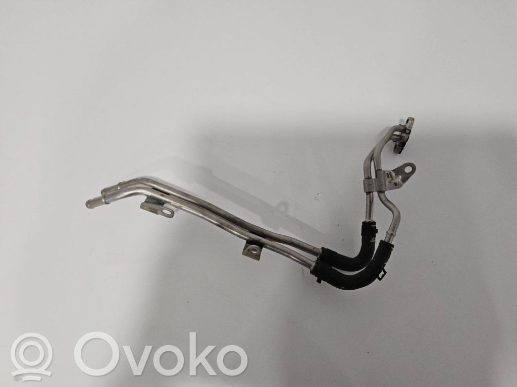 Skoda Kamiq Conductă/furtun lichid de răcire motor 