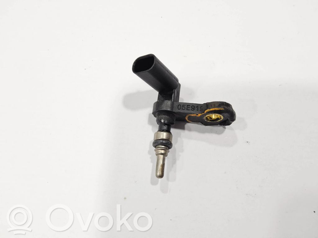Volkswagen Tiguan Coolant temperature sensor 