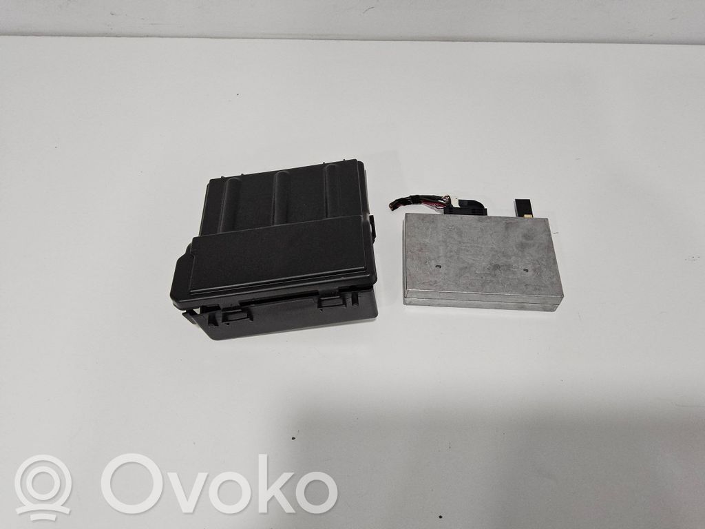 Audi A4 S4 B8 8K Bluetooth modulis 