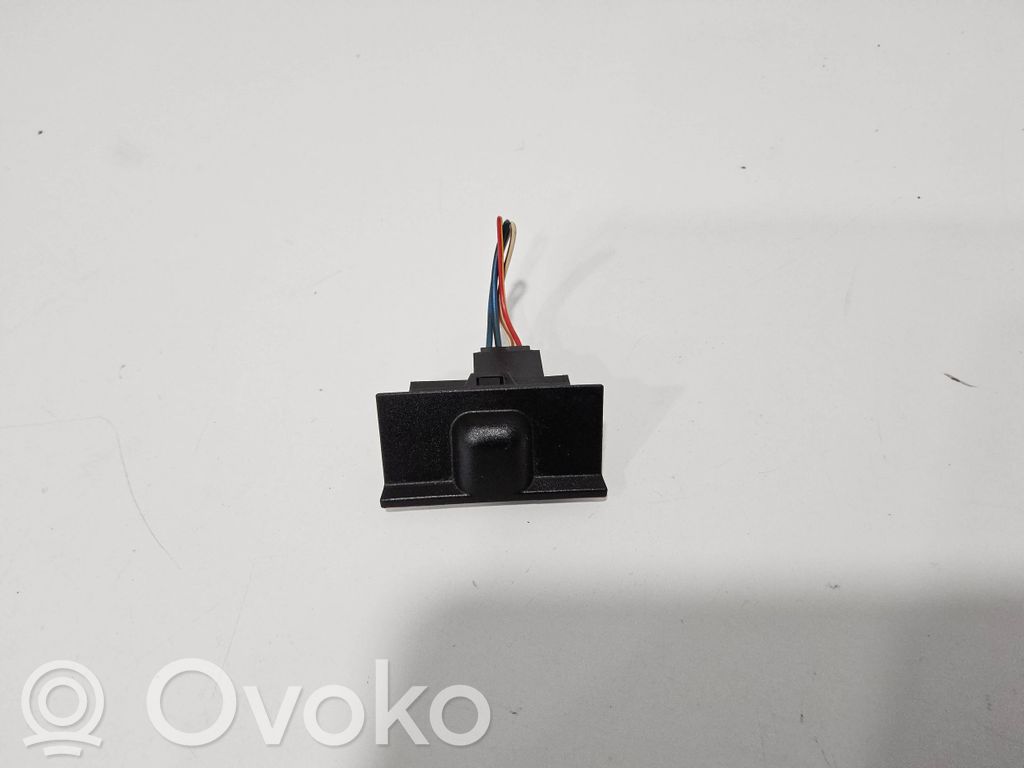 Audi A4 S4 B8 8K Auringonvaloanturi 