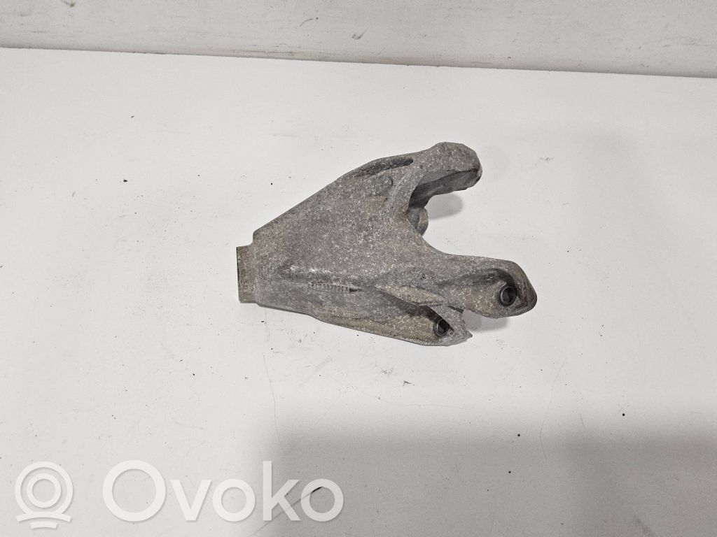 Engine mounting bracket   8K0199307CB,8K0199307