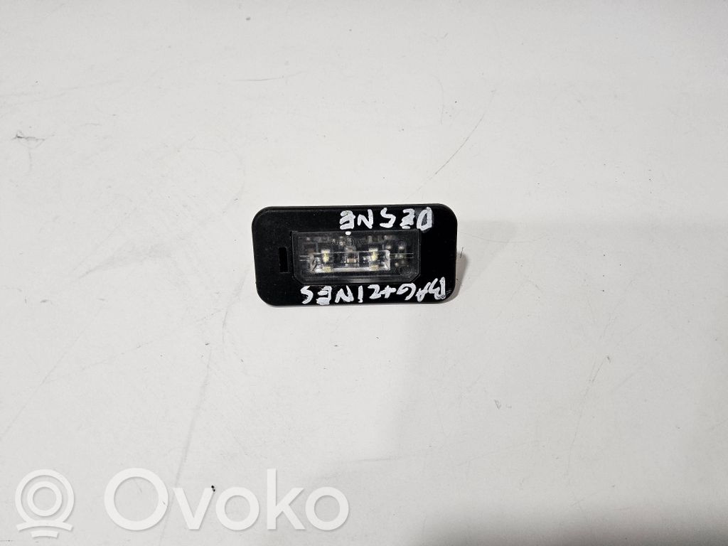 Alfa Romeo Giulia Éclairage de plaque d'immatriculation 