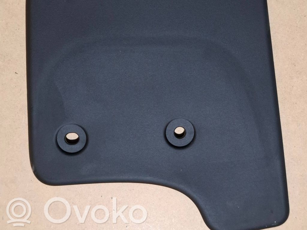 Front mudguard   152384000A