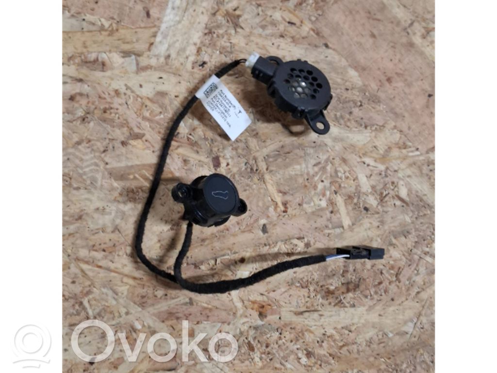 Tesla Model 3 Tailgate/trunk wiring harness 