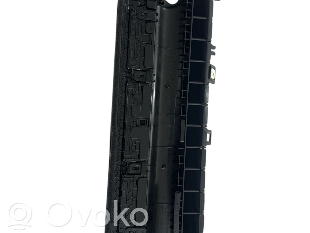 Tesla Model 3 Oro paėmimo kanalo detalė (-ės) 