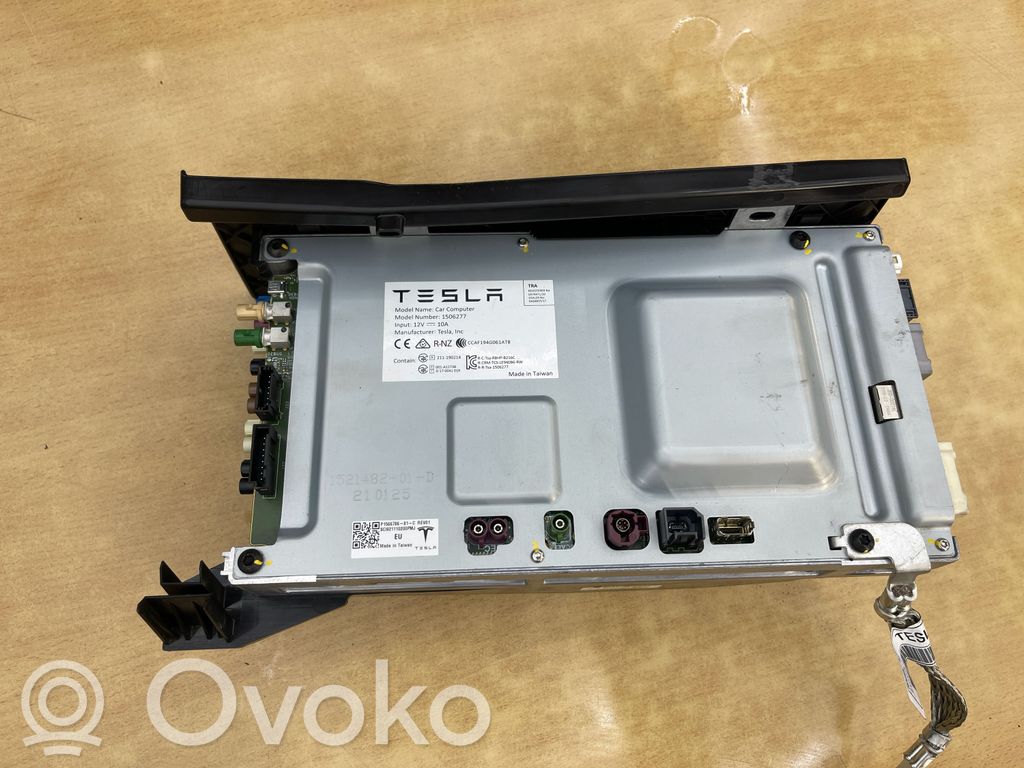 Tesla Model 3 Engine control unit/module 