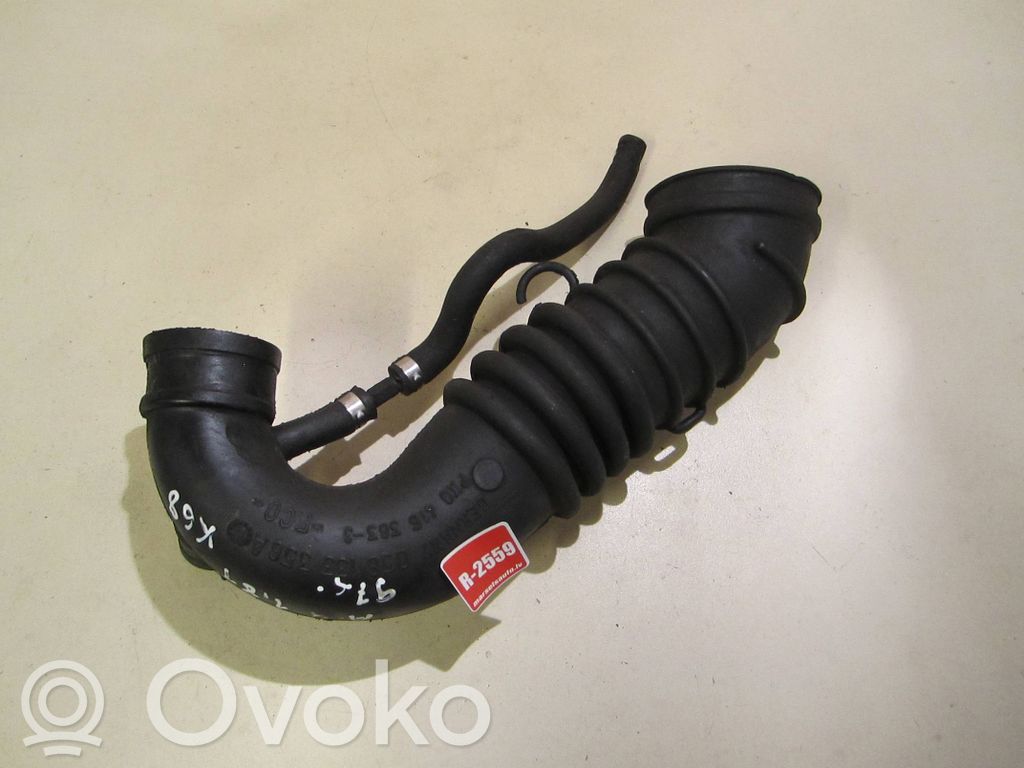Audi A4 S4 B5 8D Rura / Wąż dolotowy powietrza 