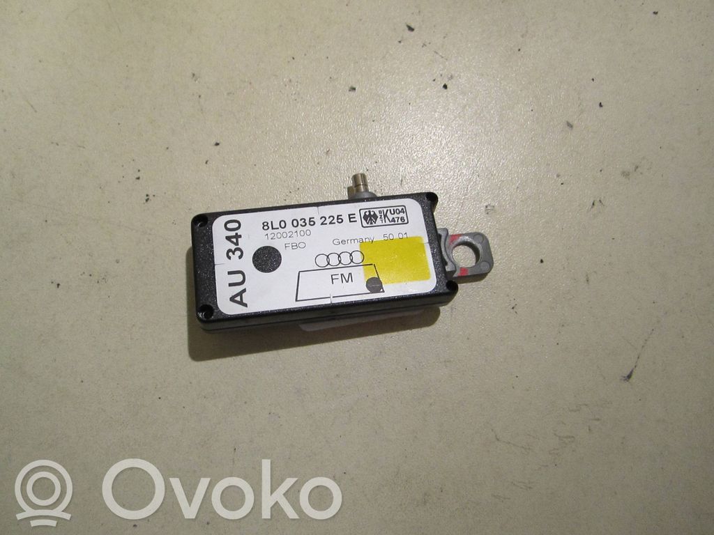 Audi A3 S3 8L Pystyantennivahvistin 