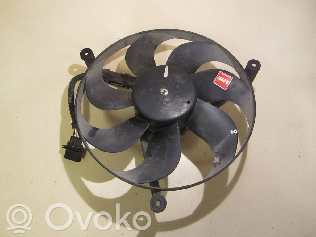 Osłona wentylatora chłodnicy   1J0121206C,1J0121205B,1J0121206CB41,1J0121206GB41,1J0121207LB41,6X0959455A,6X0959455F,6X0959455F1J0121205B