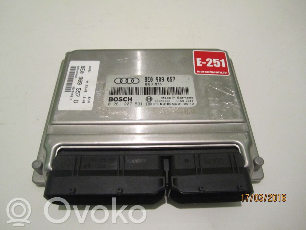 Audi A4 S4 B6 8E 8H Engine control unit/module 