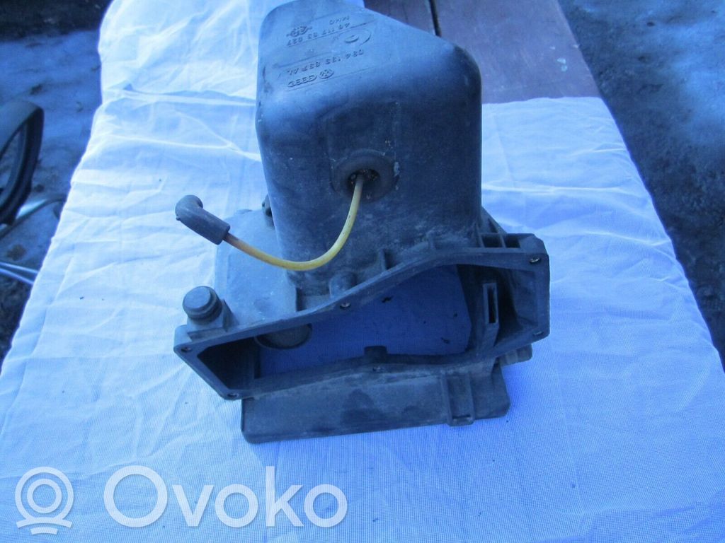 Audi 100 200 5000 C3 Obudowa filtra powietrza 
